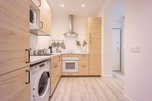 Zdjęcie z galerii obiektu Encantador apartamento en Atocha w Madrycie