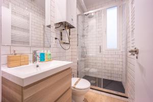 Zdjęcie z galerii obiektu Encantador apartamento en Atocha w Madrycie