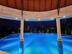 Bazén v ubytování Castle Bayview Resort & Spa nebo v jeho okolí