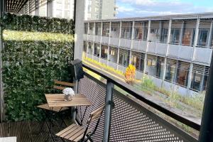 Balkón nebo terasa v ubytování The Arcadian, Birmingham City Centre, by Lark Accommodation Cosy 1-bedroom Flat