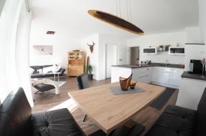 Kuchyň nebo kuchyňský kout v ubytování Ferienwohnung Auszeit
