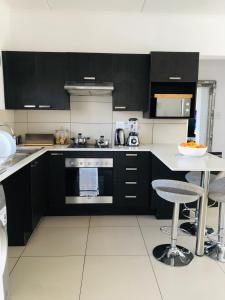 Kitchen o kitchenette sa PHOLA The View