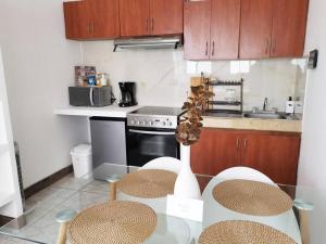 Küche/Küchenzeile in der Unterkunft Precioso Apartamento D