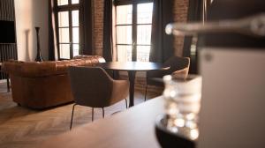 Gallery image of Ennéa - Jacuzzi & Luxury Suites in Perpignan +7 photos