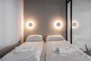 Posteľ alebo postele v izbe v ubytovaní S15- Boutique Apartments, Best Location, by BQA
