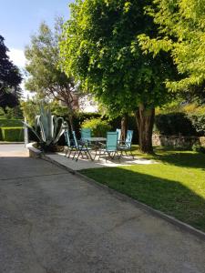 Zahrada ubytování Chambres et Gîtes Les Deux Chênes près de Bergerac