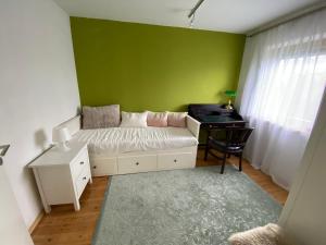 Posedenie v ubytovaní Apartment „AlpView“,Tirol mit Sauna und Pool