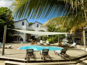 Πισίνα στο ή κοντά στο Caribbean Villas Hotel +10 φωτογραφίες