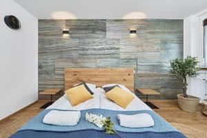 Posteľ alebo postele v izbe v ubytovaní Stylish Kwiska Apartment Wrocław by Noclegi Renters