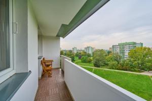 Balkón alebo terasa v ubytovaní Stylish Kwiska Apartment Wrocław by Noclegi Renters