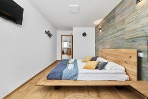 Posteľ alebo postele v izbe v ubytovaní Stylish Kwiska Apartment Wrocław by Noclegi Renters