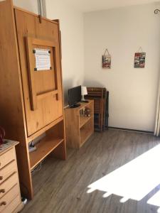 Kuchyň nebo kuchyňský kout v ubytování Bernex studio au calme parking privé