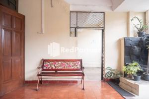 Posezení v ubytování Athaya Hotel Syariah near UGM Yogyakarta Mitra RedDoorz