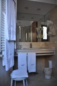 A bathroom at Hotel Bisanzio