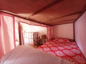 Postel nebo postele na pokoji v ubytování Hostel Swastik
