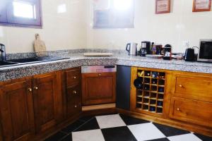 Kuchyň nebo kuchyňský kout v ubytování Villa Beauregard