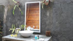 Galeriebild der Unterkunft Lullabi Lumbung Villa in Lajor
