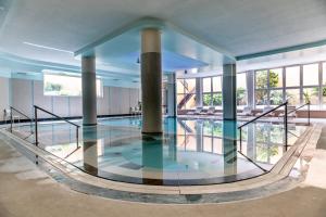 Bazén v ubytovaní Hotel La Cartiera alebo v jeho blízkosti