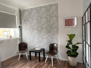 Posezení v ubytování Welcome to two rooms apartment in central Tibro