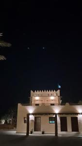 Foto dalla galleria di Al Artaa Resort a Liwa