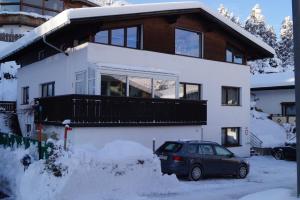 Zdjęcie z galerii obiektu Haus Meinrad w mieście Seefeld in Tirol