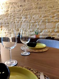 Nápoje v ubytovaní Uzès Centre Historique, Terrasse Privative Panoramique