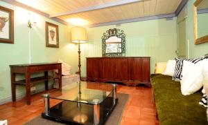 A seating area at Residenza Branca Della Ripa