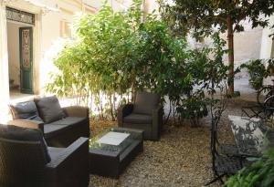 A seating area at Residenza Branca Della Ripa