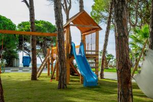 Herní místnost nebo prostor pro děti v ubytování Fllad Resort & SPA Durres