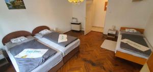 Posteľ alebo postele v izbe v ubytovaní Holiday home in Siofok - Balaton 43127