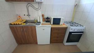 Kuchyňa alebo kuchynka v ubytovaní Holiday home in Siofok - Balaton 43127