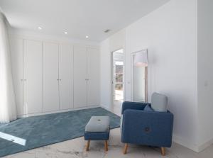 Część wypoczynkowa w obiekcie Villa Eliseo - private pool and sea views I 2400