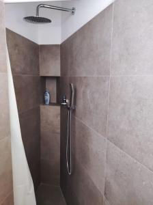 A bathroom at Appartamento sul mare con parcheggio privato