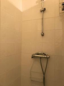 Kúpeľňa v ubytovaní Centre Cauterets, appartement 72m2 pr 7 personnes