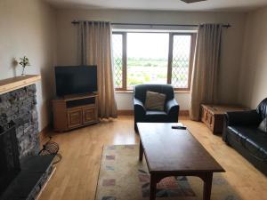 A television and/or entertainment centre at Atlantic View