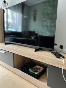 TV a/nebo společenská místnost v ubytování Apartamento de Ensueño