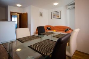 Posezení v ubytování Apartments and Rooms Mišić