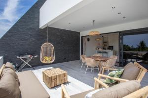 Posezení v ubytování Blue Bay Reef apartment 19