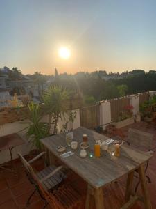 Balkón alebo terasa v ubytovaní Sea view Penthouse Marbella in "el Señorio de Marbella"