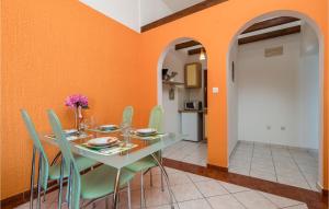 Fotografia z galérie ubytovania Cozy Apartment In Lukovo Sugarje v destinácii Barić Draga