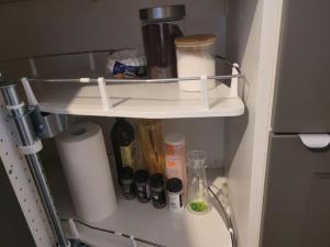 Kuchyň nebo kuchyňský kout v ubytování QUIET Appartment near Montreal CITQ 3O9764