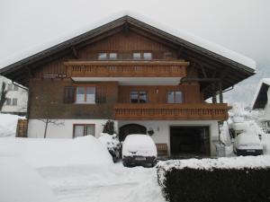 Haus Schneider durante l'inverno