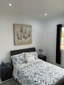 Postel nebo postele na pokoji v ubytování Belle Luxury Apartments