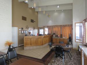 Vstupní hala nebo recepce v ubytování Thunderbird Motel + 37 fotografií