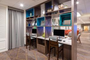 TV o dispositivi per l'intrattenimento presso Holiday Inn Poughkeepsie by IHG