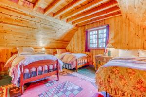 Voodi või voodid majutusasutuse L'Alpiniste Souriant toas