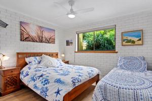 Katil atau katil-katil dalam bilik di Coast and Country 16 Riverview Drive Carrickalinga