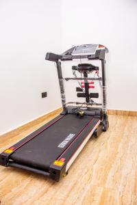 Fotografie z fotogalerie ubytování NIFEWAT APARTMENT,Cardiff suite 2bedroom apartment with gym ,Netflix and WiFi v destinaci Abudža