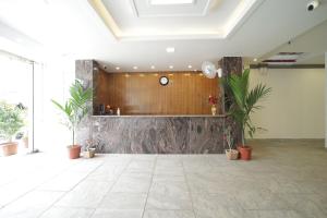 Lobby o reception area sa Nadanam Inn