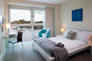 Cama ou camas em um quarto em Captain's Club Hotel & Spa